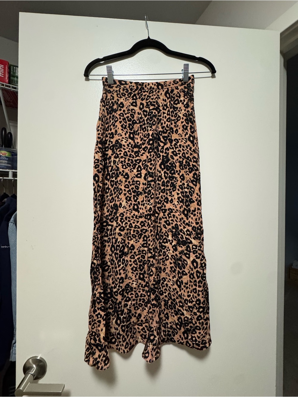 Aritzia Wilfred Leopard-Print Peach and Black Maxi Skirt
